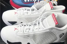 Image via zSneakerHeadz