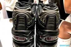 Image Via <a href='https://sneakernews.com/2018/08/21/skepta-nike-air-max-deluxe/' rel="nofollow noopener" target='_blank'>SneakerNews</a>