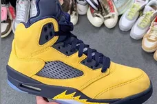 Image via zSneakerHeadz