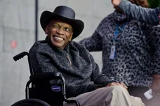 Timothy Hiatt/Getty Images