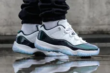 Image Via <a href='https://asphaltgold.de/de/sneaker/coming-soon/nike-air-jordan-11-retro-low-easter-white-black-emerald-rise.html' rel="nofollow noopener" target='_blank'>AsphaltGold</a>