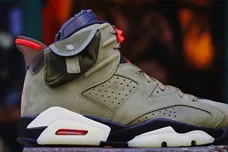 Image via zsneakerheadz