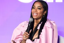 Paras Griffin / Stringer / Getty Images