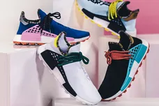 Image Via <a href='https://sneakernews.com/2018/11/05/adidas-nmd-hu-inspiration-pack-where-to-buy/' rel="nofollow noopener" target='_blank'>SneakerNews</a>