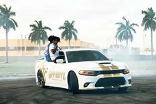 Image via Yungeen Ace