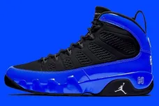 Image via zSneakerHeadz