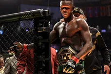 Carmen Mandato/Getty Images