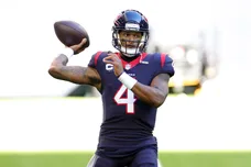 Carmen Mandato/Getty Images