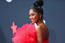 Paras Griffin / Getty Images