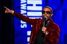 Carmen Mandato/Getty Images