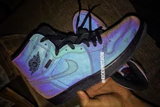 Image via kickwhoshow