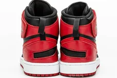 Image via @hanzuying