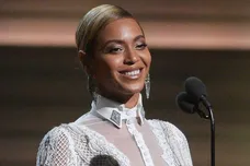 Kevork Djansezian / Stringer / Getty Images