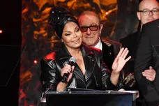 Allen Berezovsky / Stringer / Getty Images