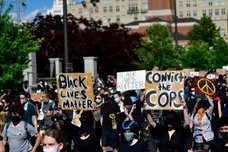 Mark Makela / Stringer / Getty Images