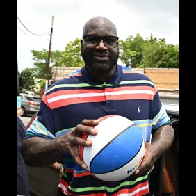 The Shaquille O'Neal Foundation &amp; Icy Hot unveil "Comebaq Court" in Newark, NJ