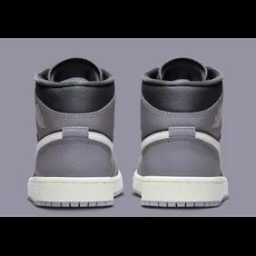 Air-Jordan-1-Mid-BQ6472-022-7-1