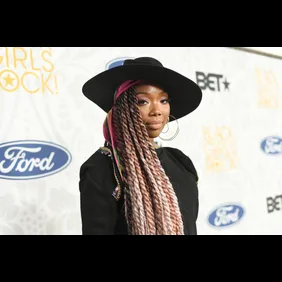 Black Girls Rock 2019 Hosted By Niecy Nash - Red Carpet