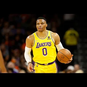 Los Angeles Lakers v Phoenix Suns