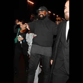 Balenciaga : Outside Arrivals - Paris Fashion Week - Womenswear Spring/Summer 2023