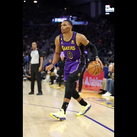 Los Angeles Lakers v Golden State Warriors