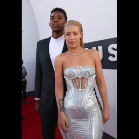 2014 MTV Video Music Awards - Red Carpet