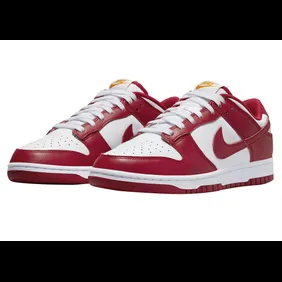 ipad_nike-dunk-low-gym-red-0