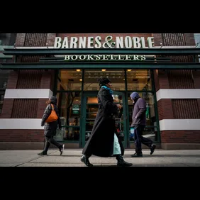 Barnes &amp; Noble Warns Investors Of Possible 10 Percent Cut In Earnings Outlook