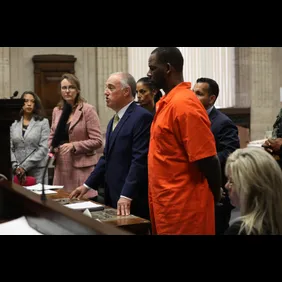 R Kelly Appears In Court in Chicago For Status Hearing