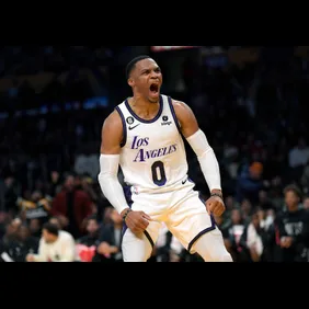 Brooklyn Nets v Los Angeles Lakers