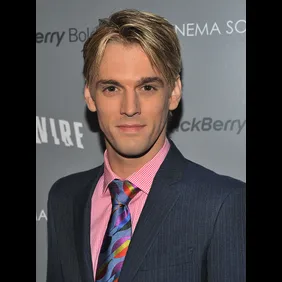 The Cinema Society &amp; BlackBerry Bold Host A Screening Of "Haywire" - Arrivals