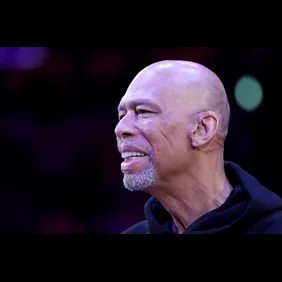 Denver Nuggets v Los Angeles Lakers