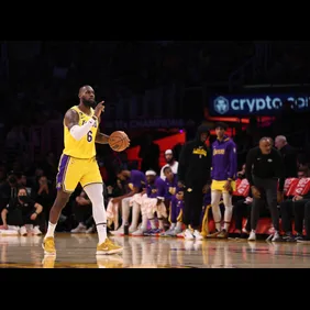 New Orleans Pelicans v Los Angeles Lakers