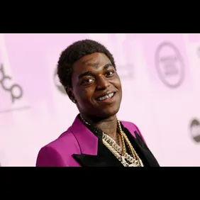 2022 American Music Awards - Red Carpet