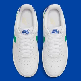 nike-air-force-1-low-womens-white-stadium-green-game-royal-sanddrift-gum-light-brown-dd8959-110-1
