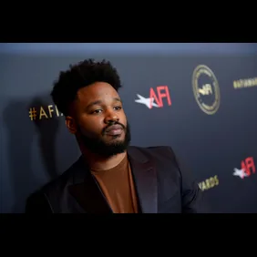 19th Annual AFI Awards - Red Carpet