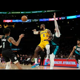 Portland Trail Blazers v Los Angeles Lakers