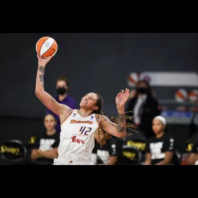 Phoenix Mercury v Los Angeles Sparks