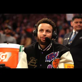 Golden State Warriors v New York Knicks