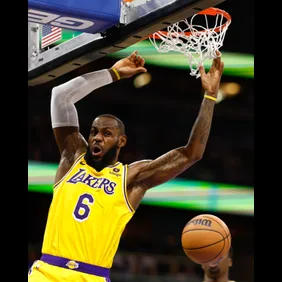 Los Angeles Lakers v Orlando Magic