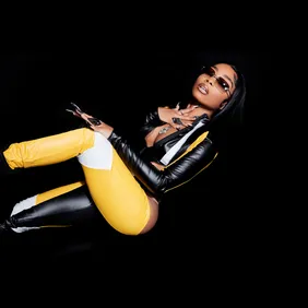 Lola_0891-Horizontal