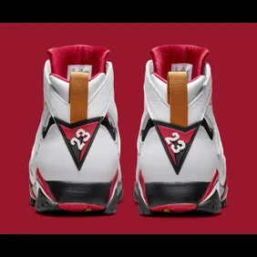 air-jordan-7-cardinal-2022-cu9307-106-heel-1