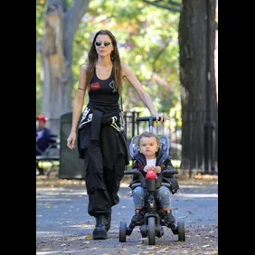 Celebrity Sightings In New York - October 27, 2022