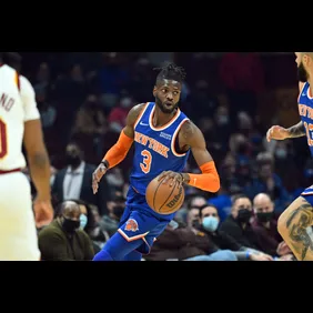 New York Knicks v Cleveland Cavaliers