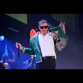 iHeartRadio 103.5 KISS FM's Jingle Ball 2022 - Show