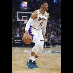 Los Angeles Lakers v Sacramento Kings