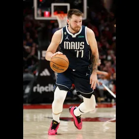 Dallas Mavericks v Portland Trail Blazers