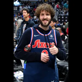 Celebrities At The Los Angeles Clippers Game