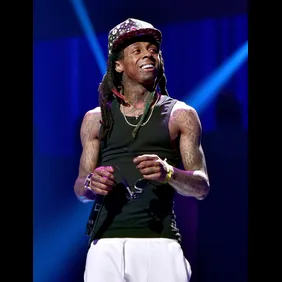 2015 iHeartRadio Music Festival - Night 1 - Show