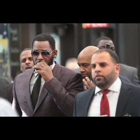 R Kelly Returns To Court For Hearing On Aggravated Sexual Abuse Charges